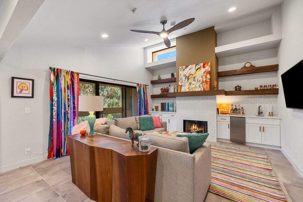 Property Photo: 407 W Village Square CA 92262
