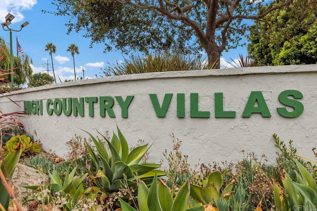 Property Photo: 214 Summerside Lane CA 92024