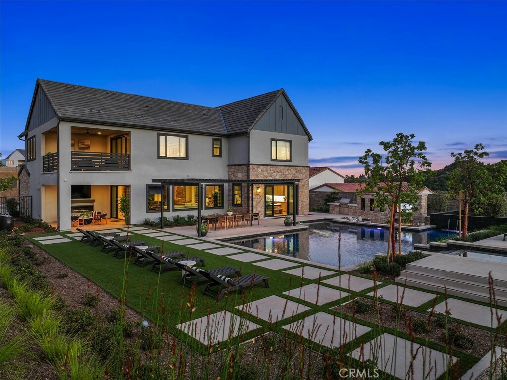 Property Photo:  18295 Saddle Crest  CA 92676 