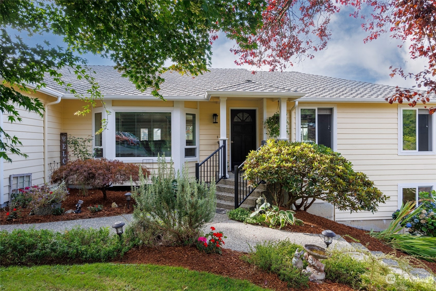 Property Photo:  18016 Butler Road  WA 98290 