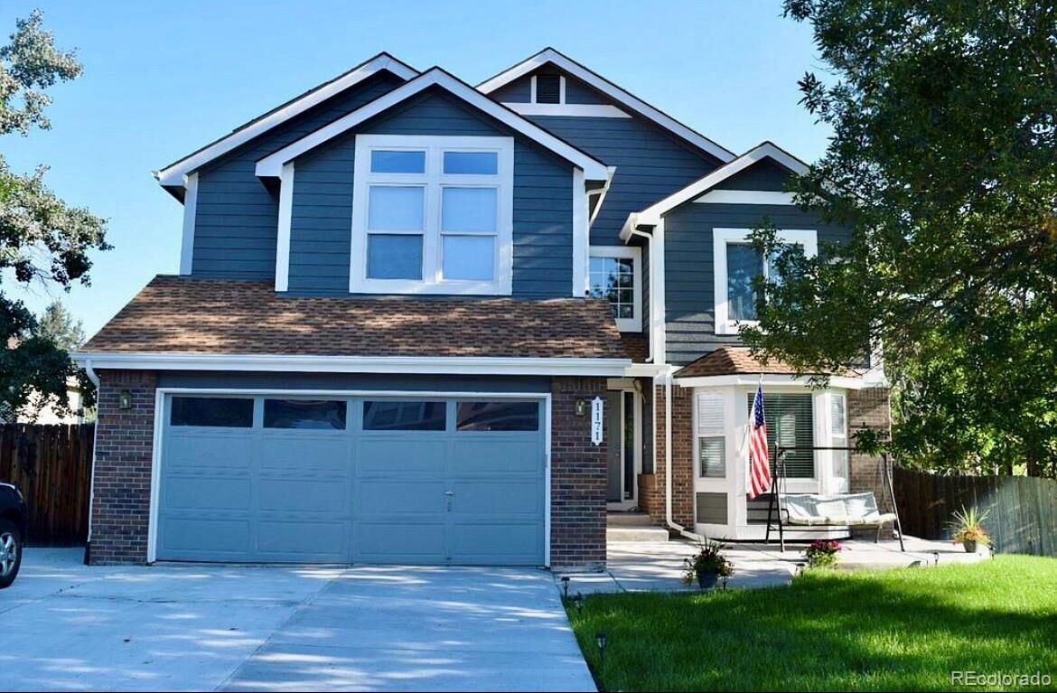 Property Photo:  1171 Stonehaven Avenue  CO 80020 