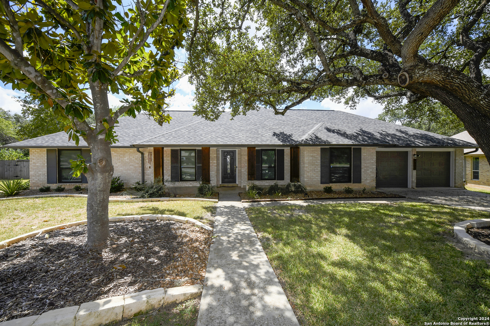 Property Photo:  1232 Weeping Willow  TX 78232 