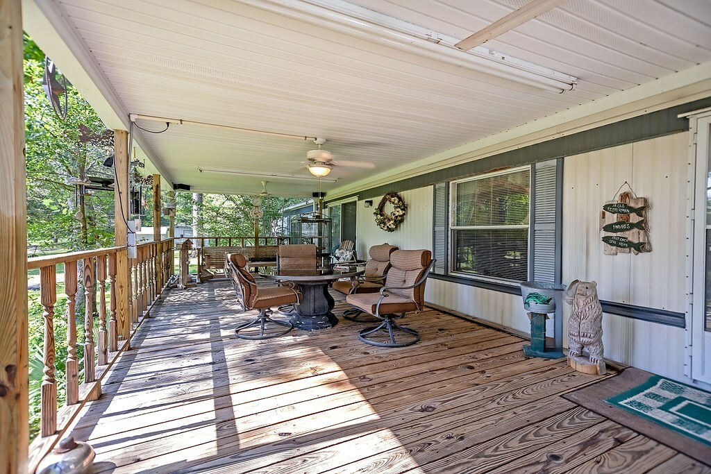 Property Photo:  369 Mulberry Lane  TX 75980 