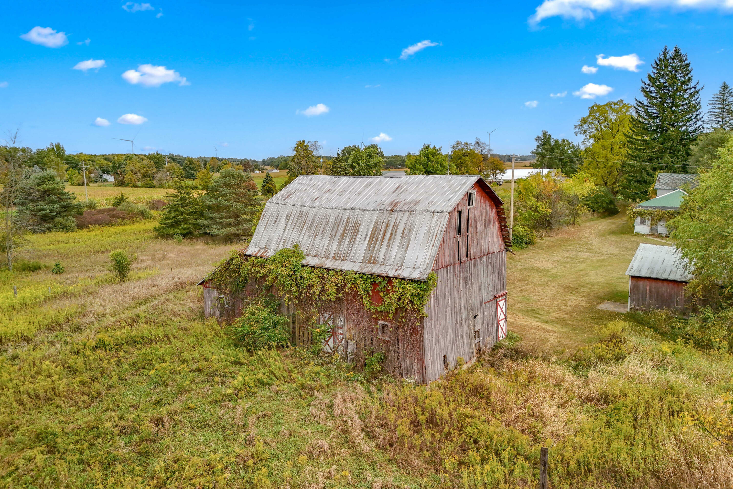 Property Photo:  2660 Holcomb Road  MI 49242 