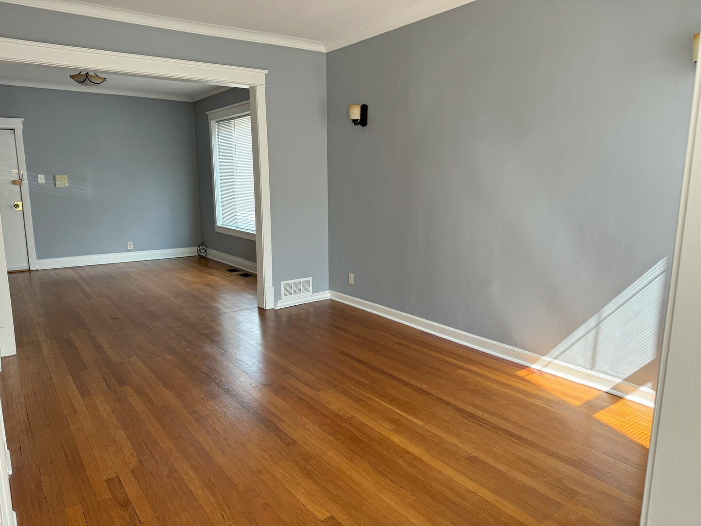 Property Photo:  3938 N Austin Avenue 1S  IL 60634 