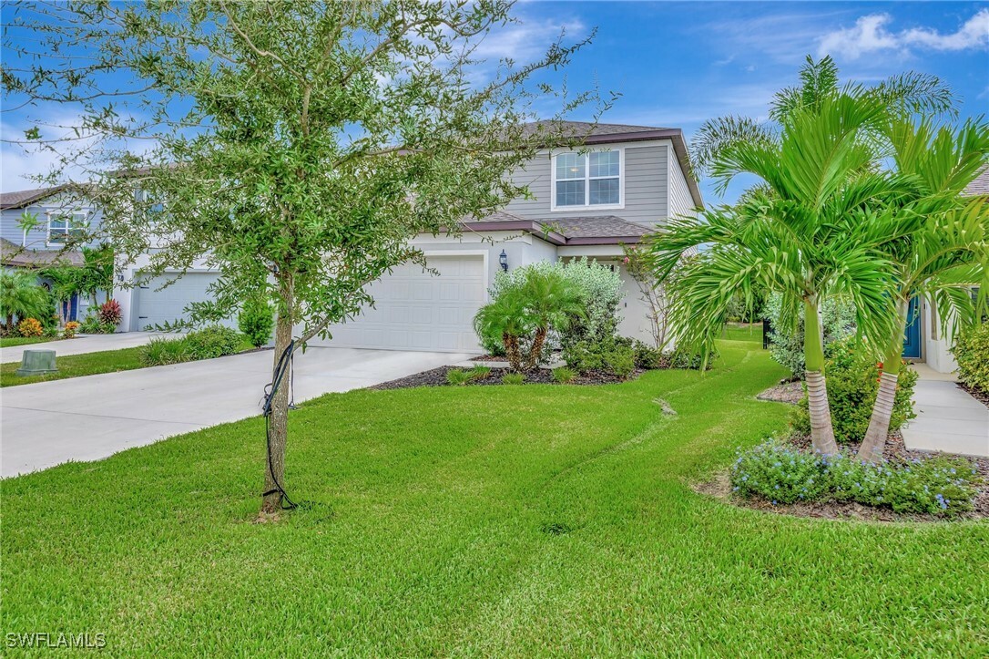 Property Photo: 9031 Royal River Circle FL 34219