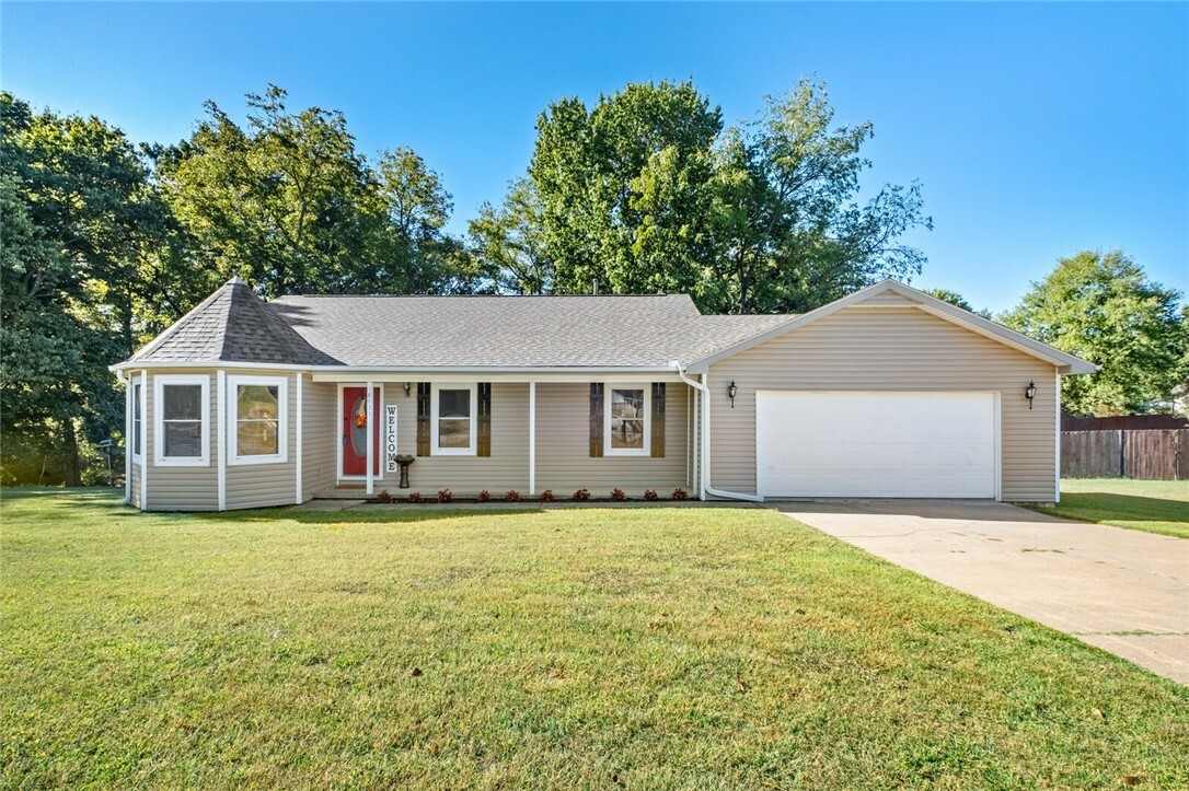 18033 Elizabeth Drive  Springdale AR 72764 photo