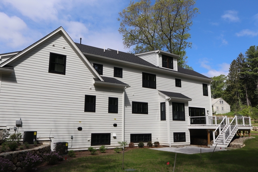 Property Photo:  6 Clifford Lane  MA 02493 