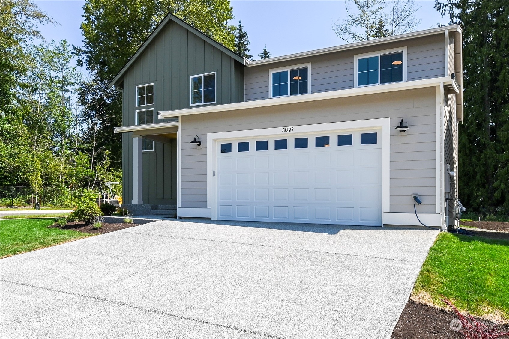 Property Photo:  18433  86th Drive NE  WA 98223 