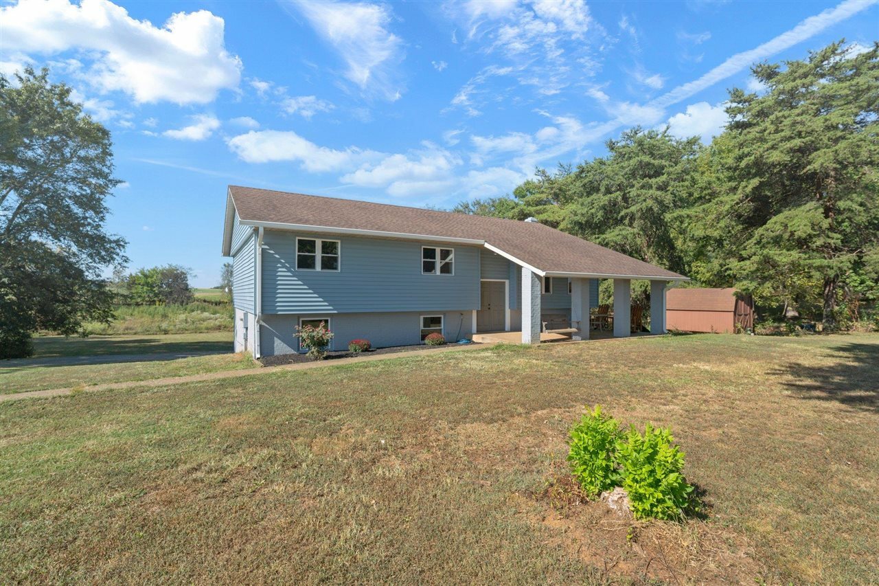 Property Photo:  4169 Morgantown Road  KY 42134 