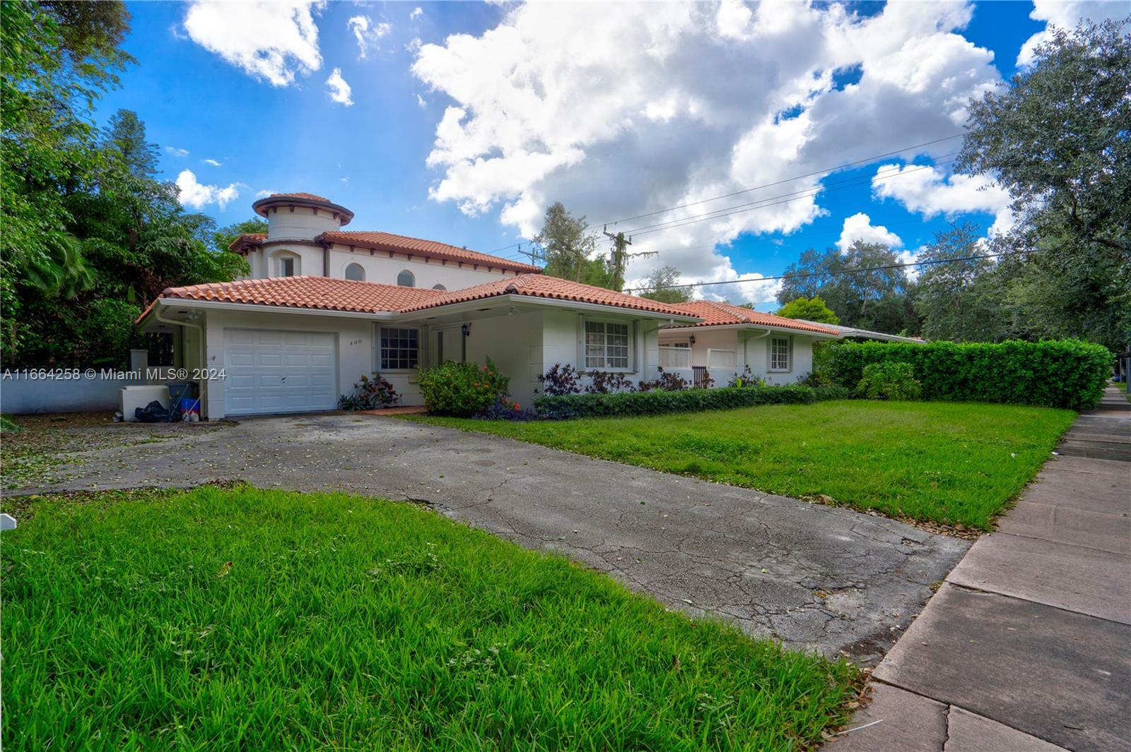 Property Photo:  400 Amalfi Ave  FL 33146 