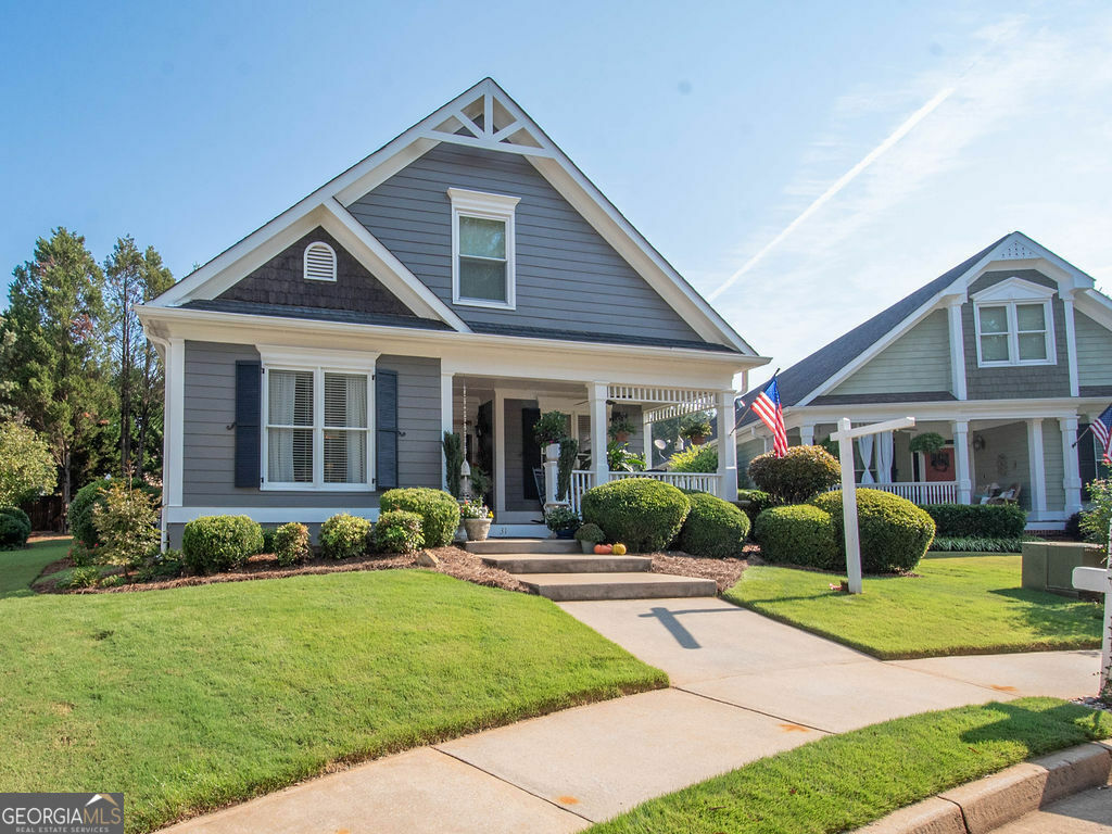 Property Photo:  31 Verandah Place  GA 30265 