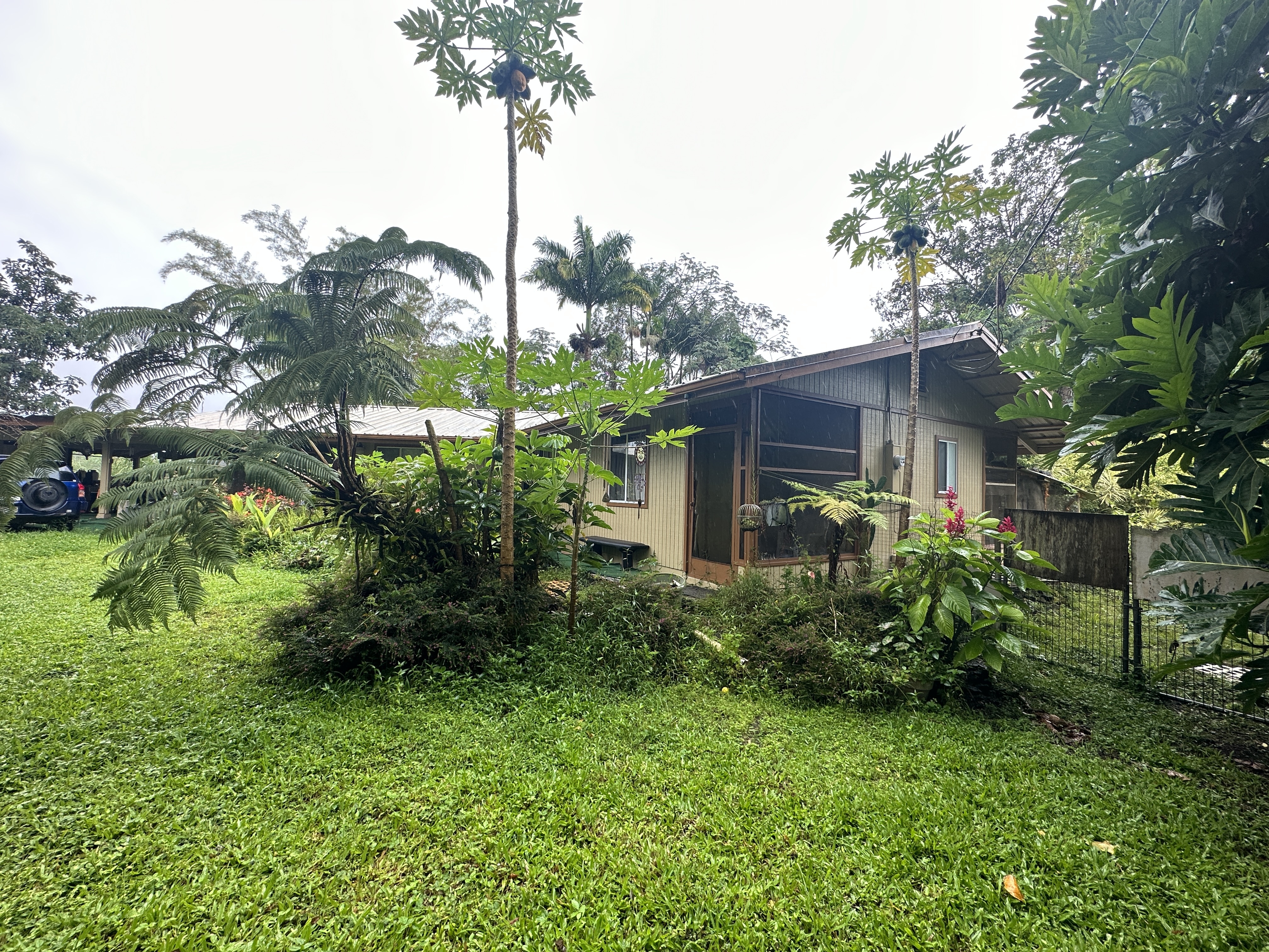 Property Photo:  16-1909 36th Ave  HI 96749 