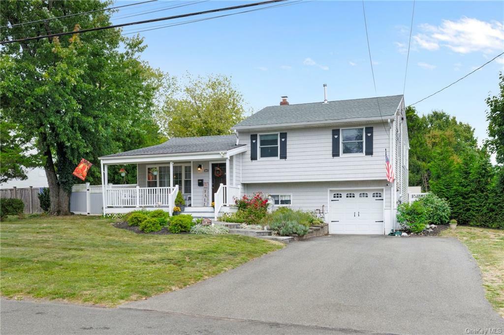 Property Photo:  118 Moehring Drive  NY 10913 