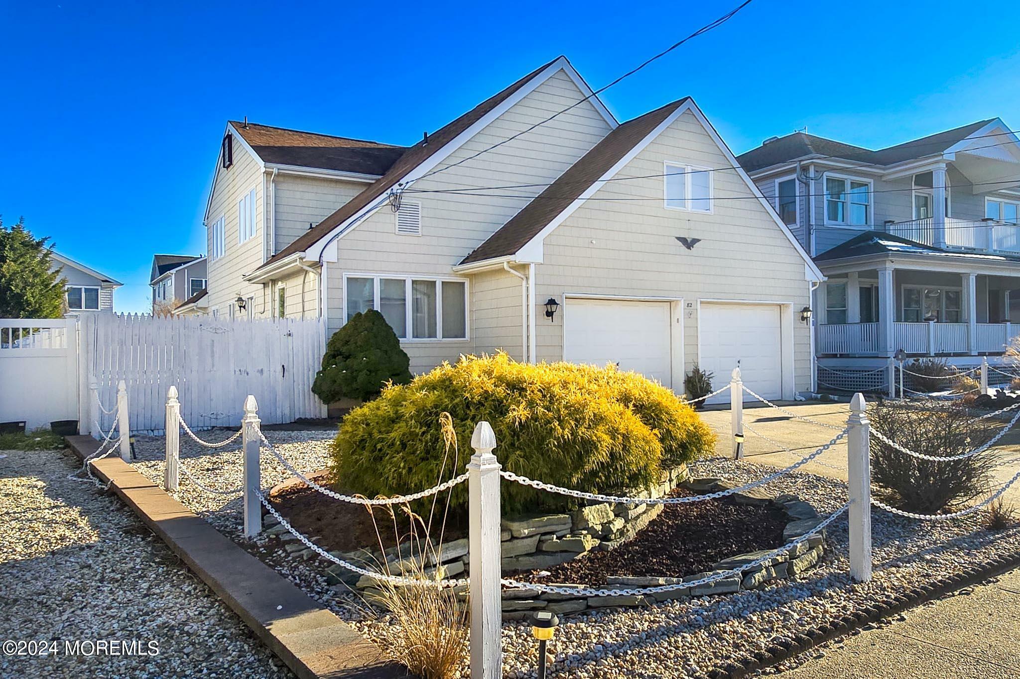 Property Photo:  82 Pershing Boulevard  NJ 08735 