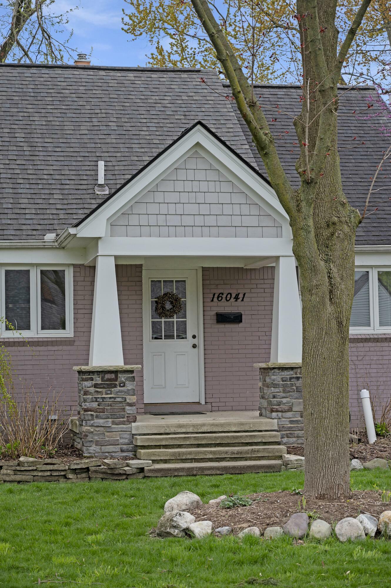 Property Photo:  16041 Amherst Avenue  MI 48025 