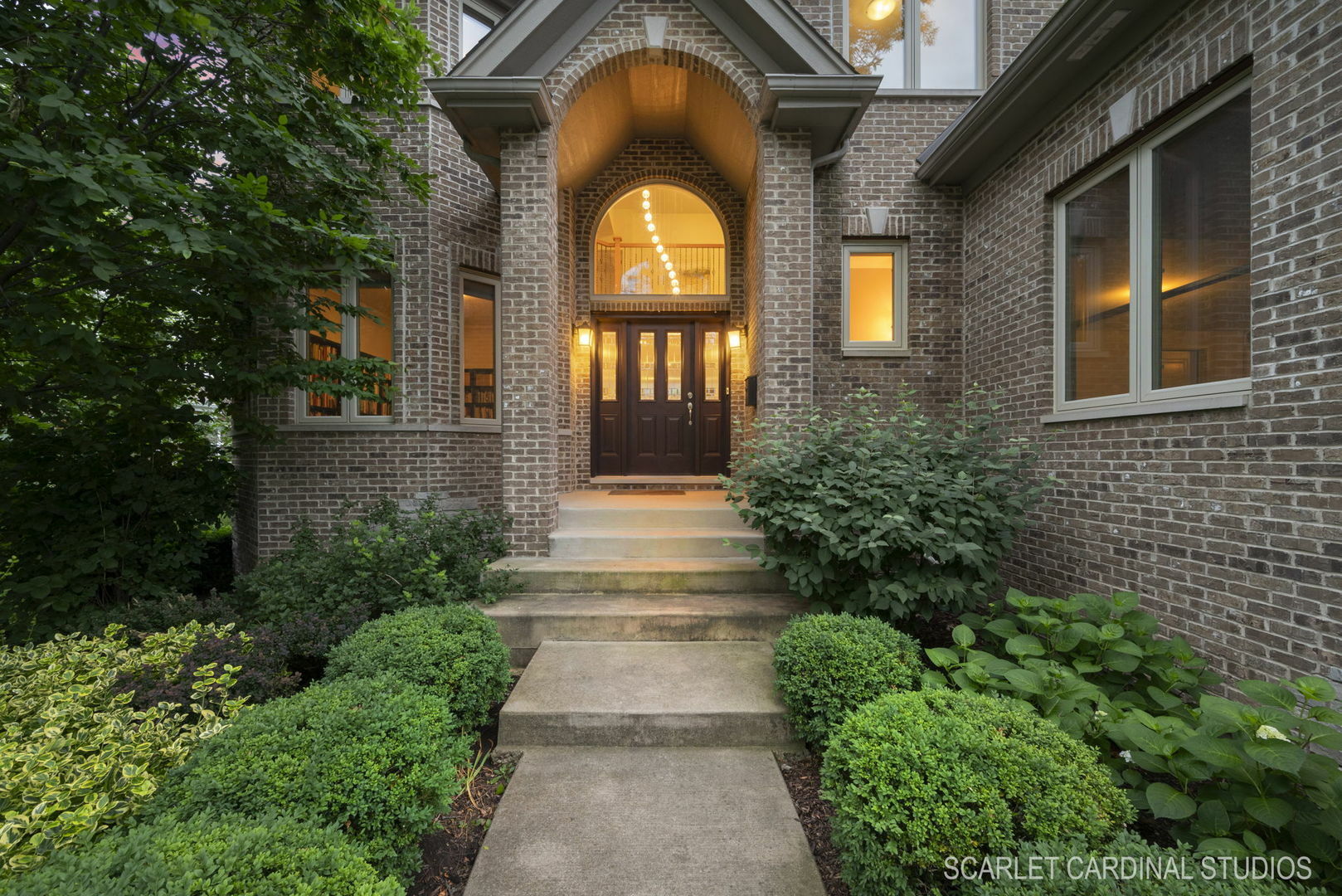 Property Photo:  612 S Wright Street  IL 60540 