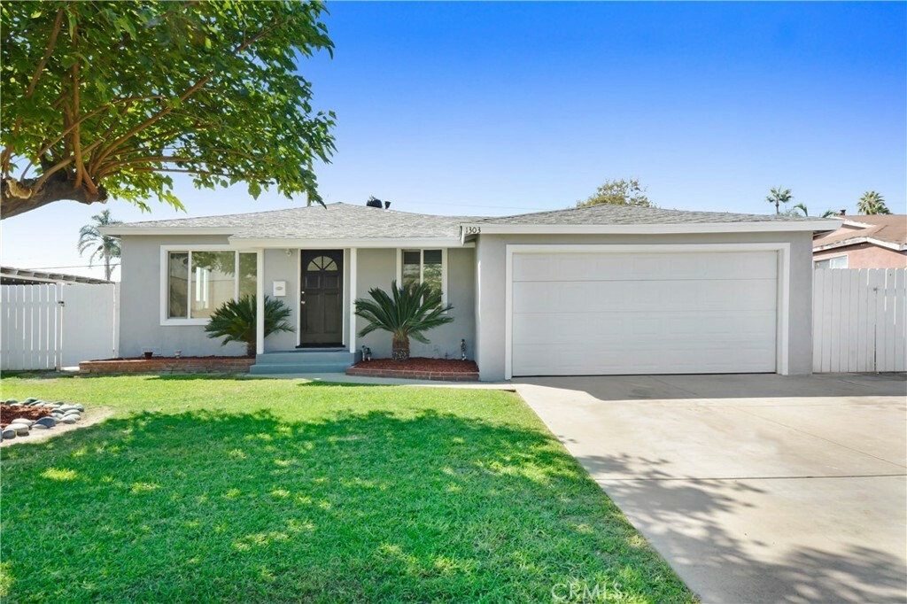 Property Photo:  1303 S Valley Center Avenue  CA 91740 