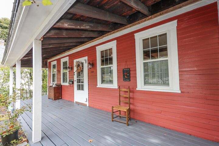 Property Photo:  178 N State Street  NH 03301 