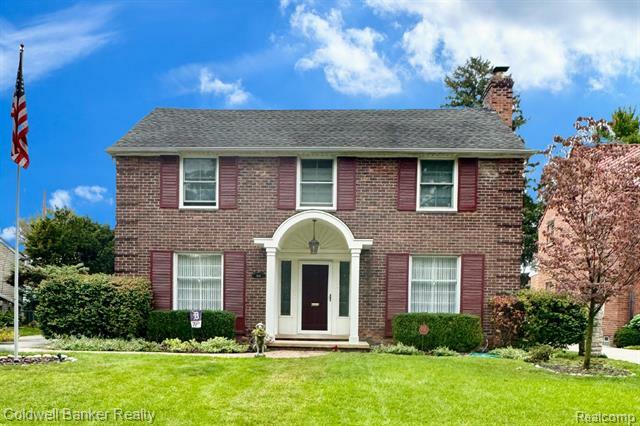 Property Photo: 946 Westchester Road MI 48230