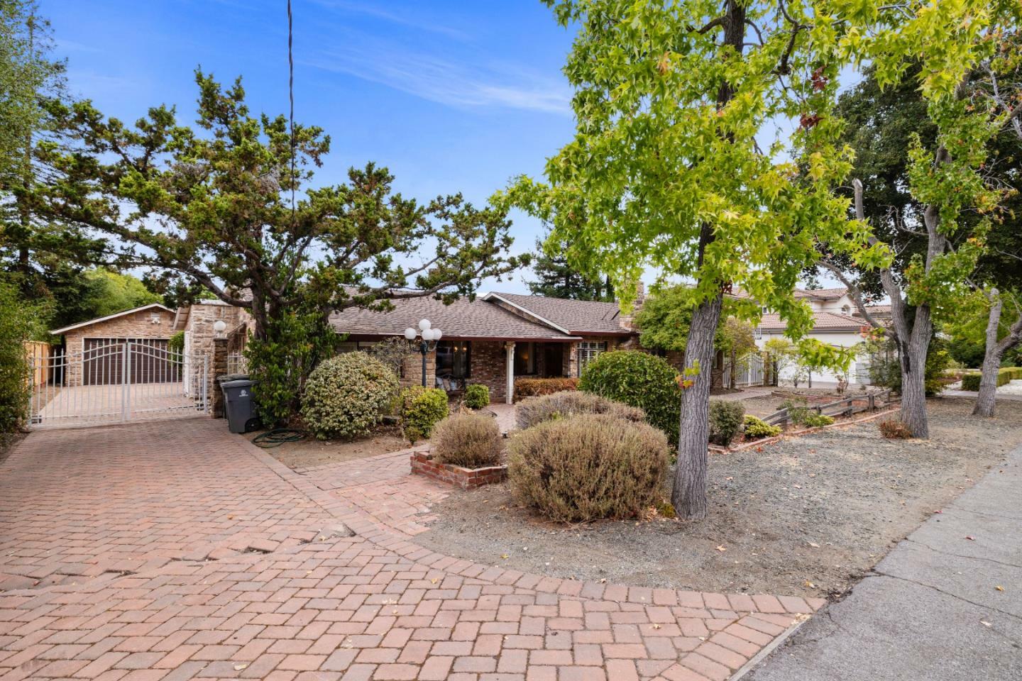 Property Photo:  21471 Vai Avenue  CA 95014 