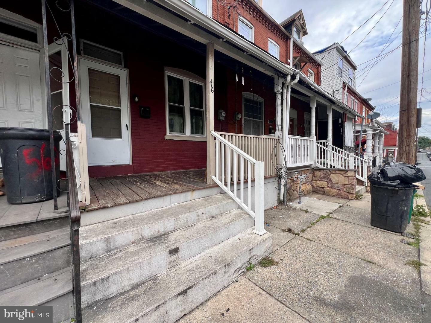 Property Photo:  416 Beaver Street  PA 17603 