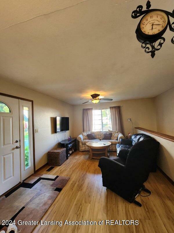 Property Photo:  3950 Hunters Ridge Drive  MI 48911 