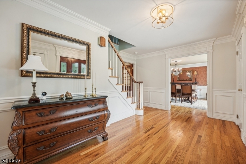 Property Photo:  44 Lancaster Ct  NJ 07974 