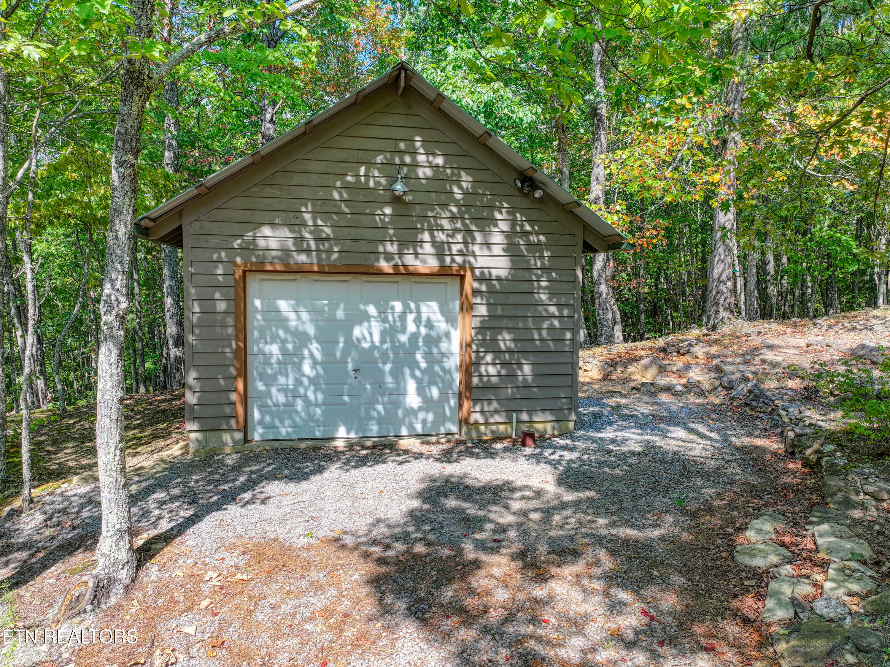 Property Photo:  417 Smithfield Rd  TN 37385 