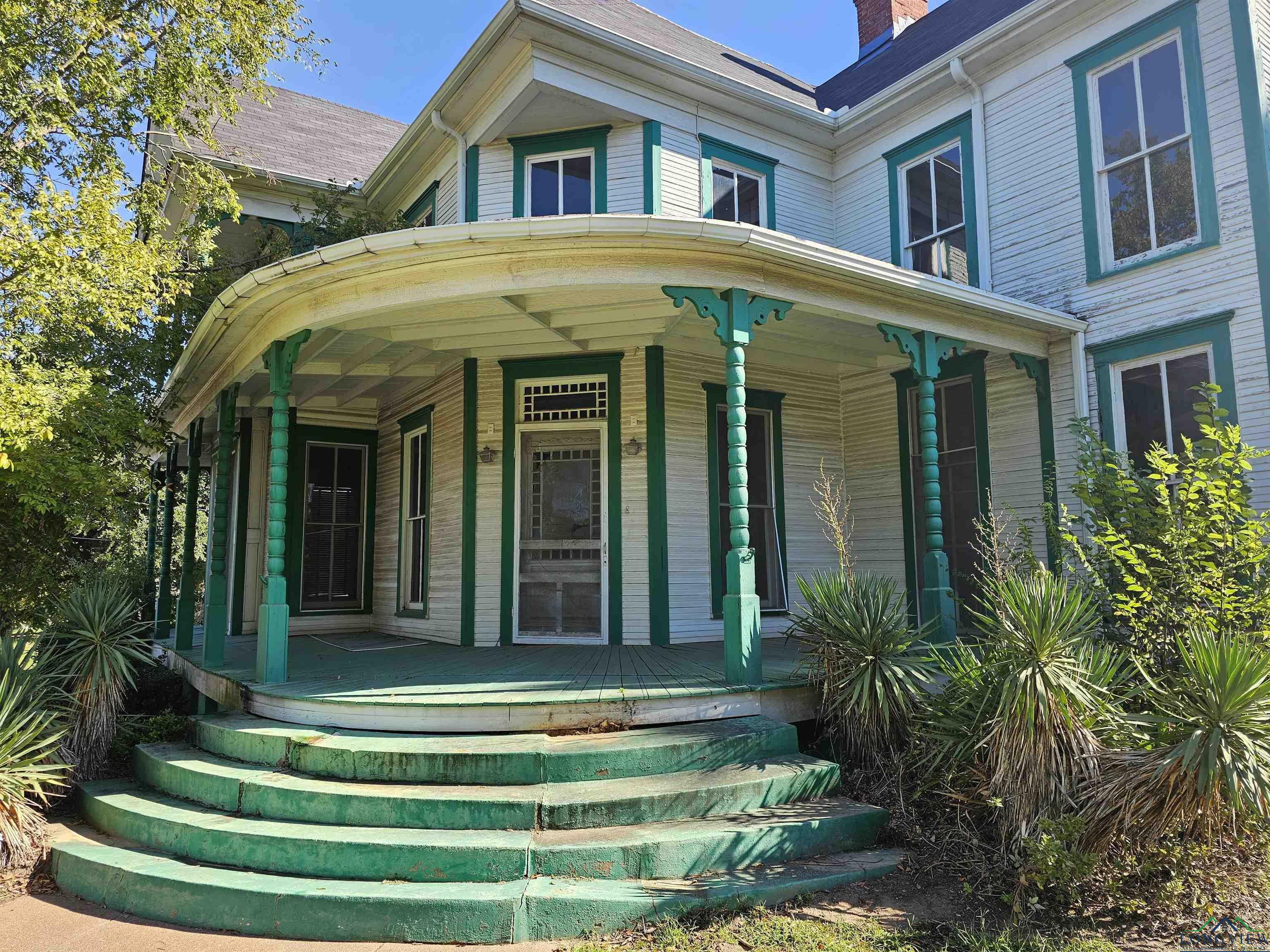 Property Photo:  510 N Marshall St  TX 75654 