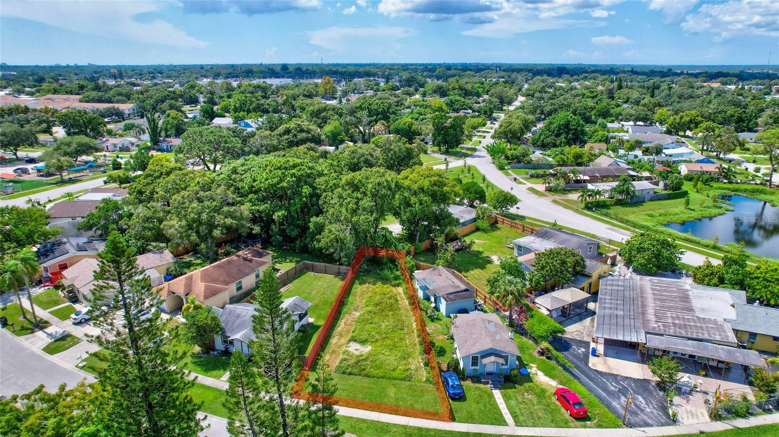 Property Photo:  Crissman Drive N  FL 33714 