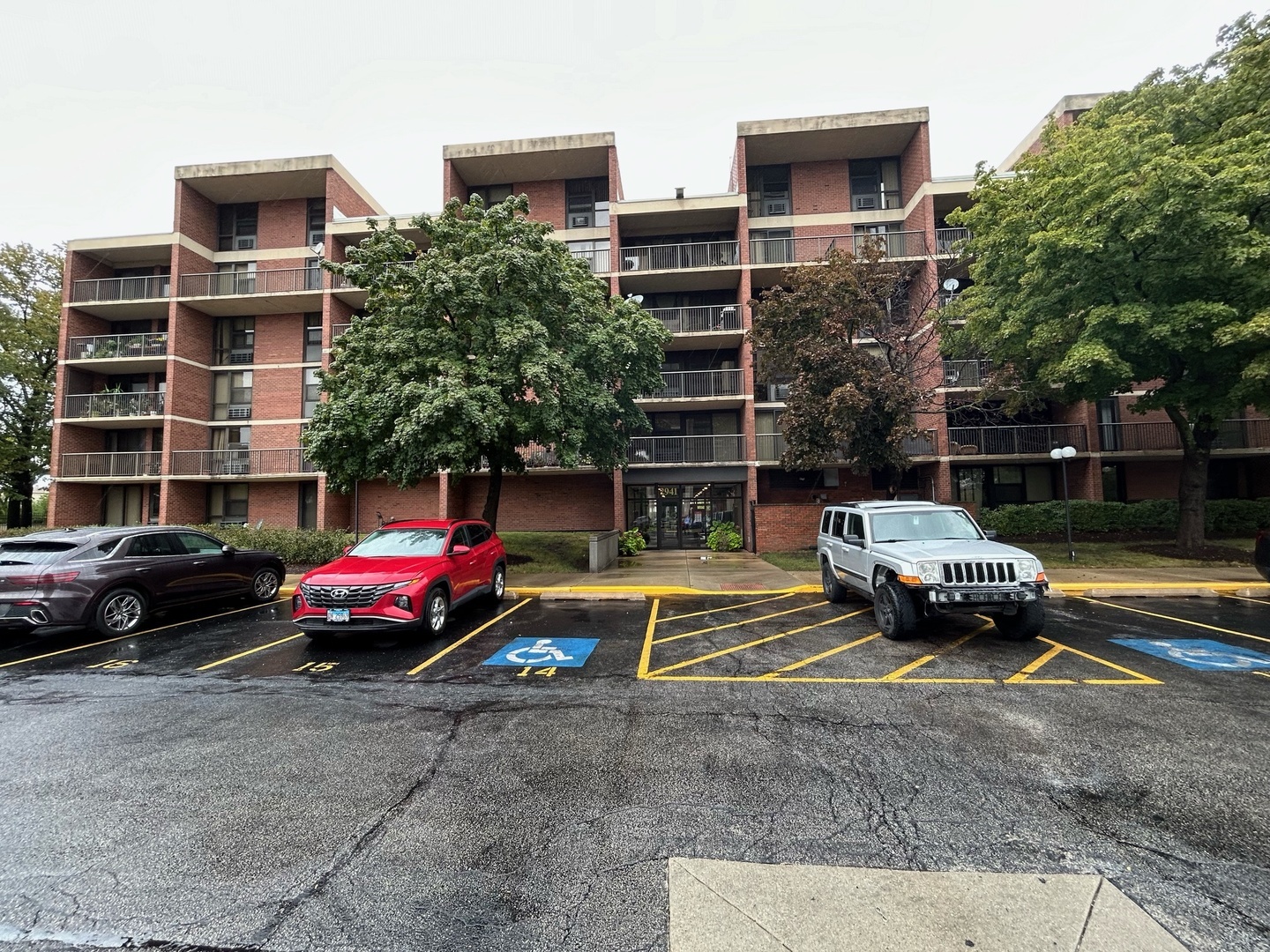 Property Photo:  2941 S Michigan Avenue 407  IL 60616 