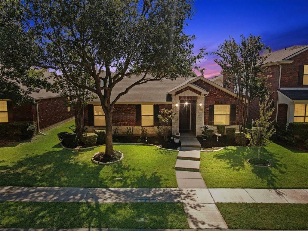 Property Photo:  4717 Evanshire Way  TX 75070 