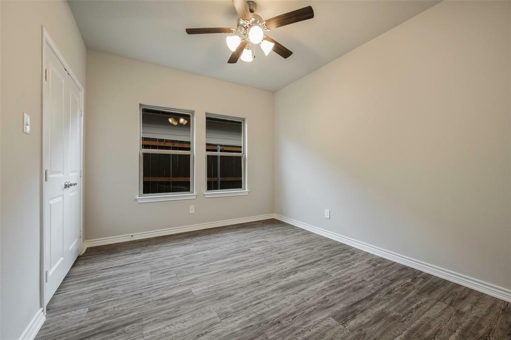 Property Photo:  346 Preston Road  TX 75147 