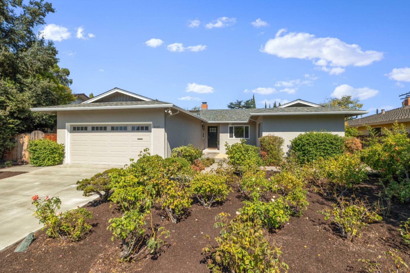 4223 Briarwood Way  Palo Alto CA 94306 photo