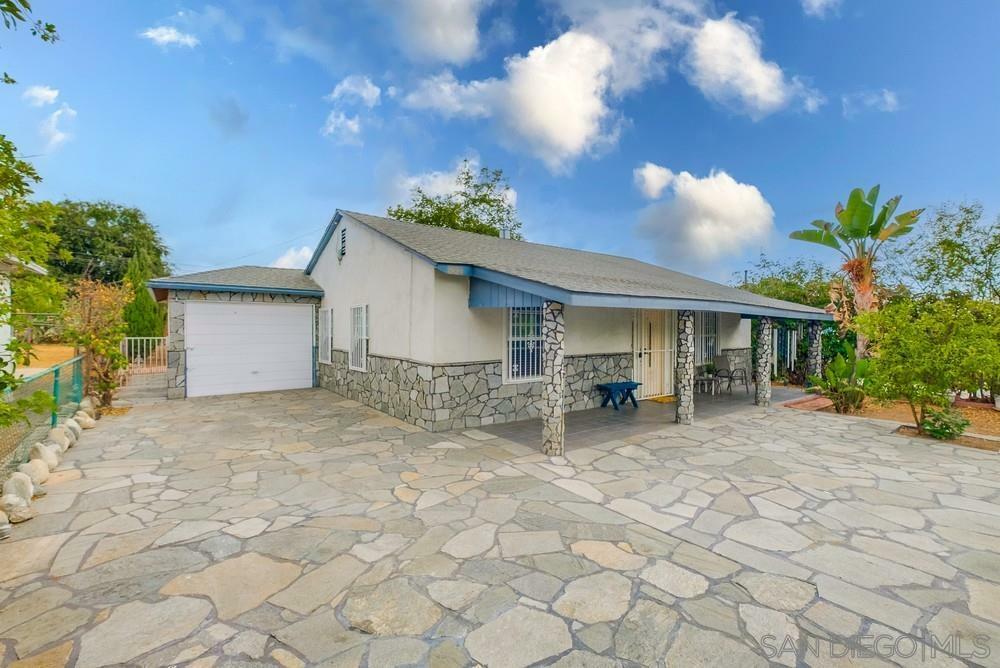 Property Photo:  534 N Orange Avenue  CA 91702 