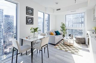 Photo de la propriété:  82 Dalhousie St 2803  ON M5B 0C5 