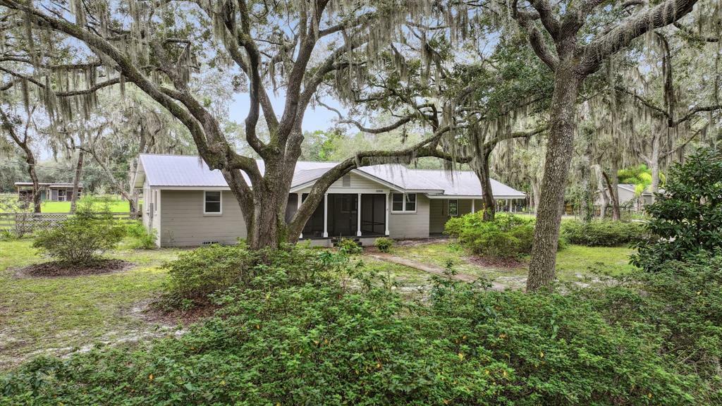 Property Photo: 85006 Crews Road FL 32034