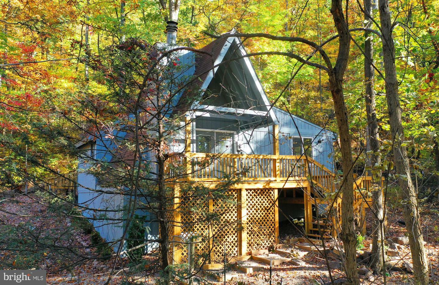 Property Photo:  304 Glenwood Lane  WV 25420 