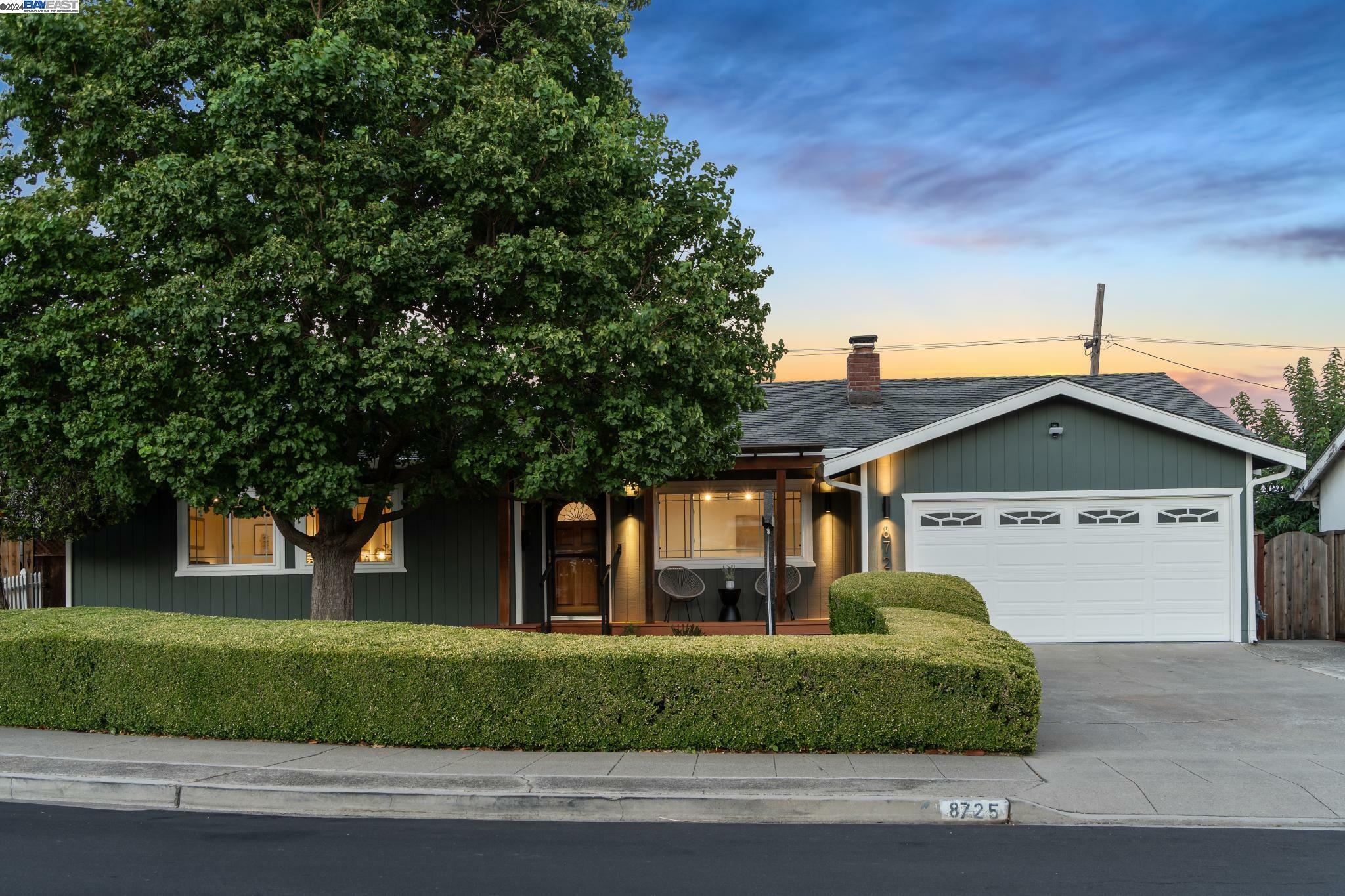 Property Photo:  8725 Deervale Rd  CA 94568 