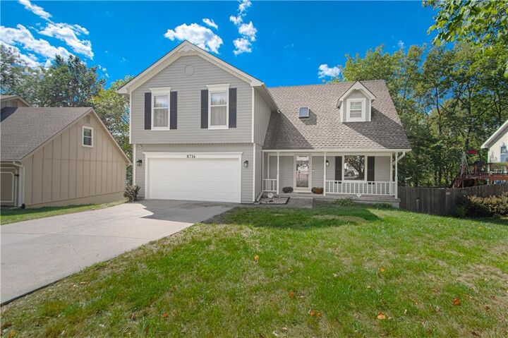 8716 N Troost Avenue  Kansas City MO 64155 photo