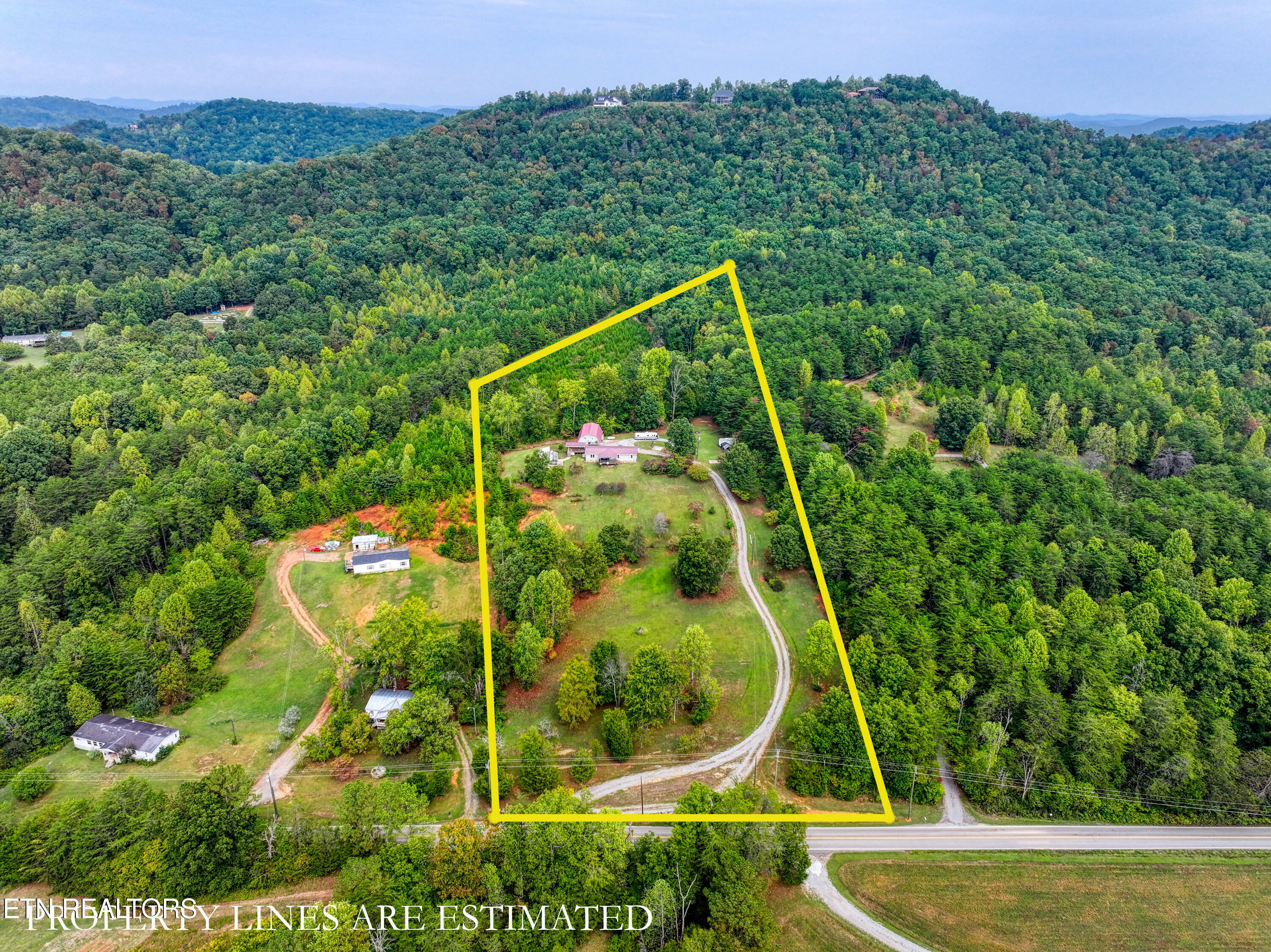 Property Photo:  909 Reagan Valley Rd  TN 37385 