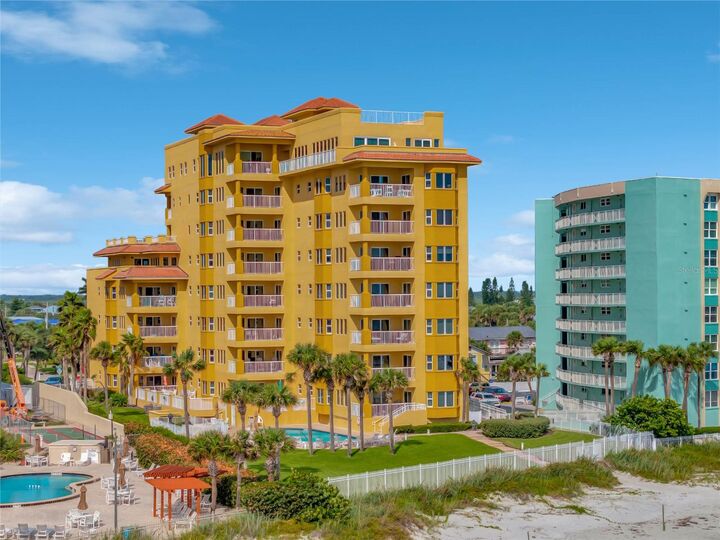 Property Photo: 701 N Atlantic Avenue 202 FL 32169