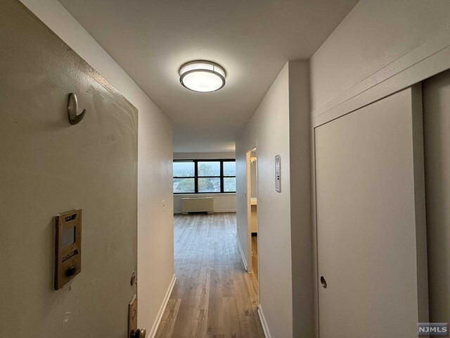 Property Photo:  285 Aycrigg Avenue 12F  NJ 07055 