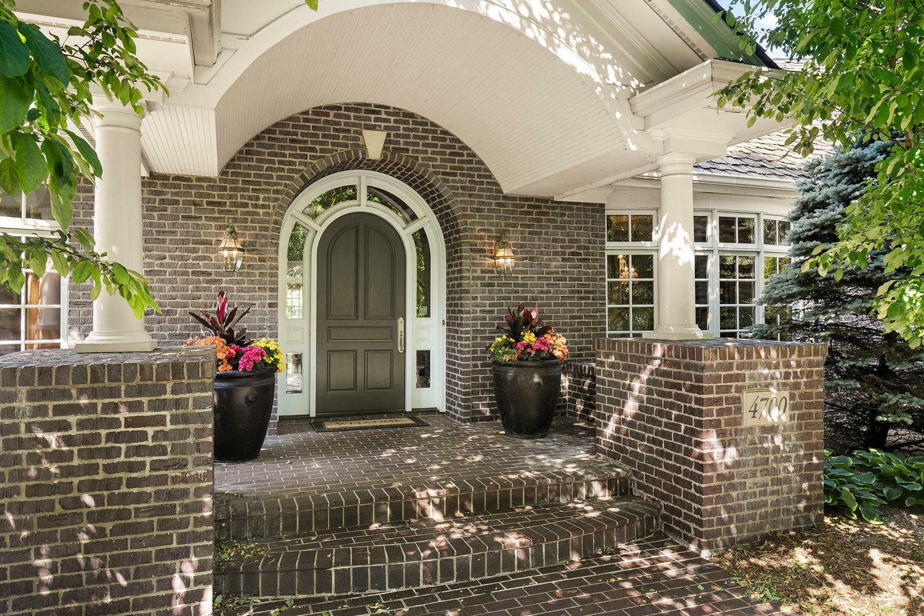 Property Photo: 4700 Merilane Avenue MN 55436