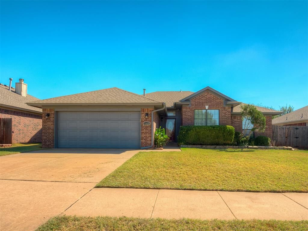 Property Photo: 16420 Oconee Creek Drive OK 73013