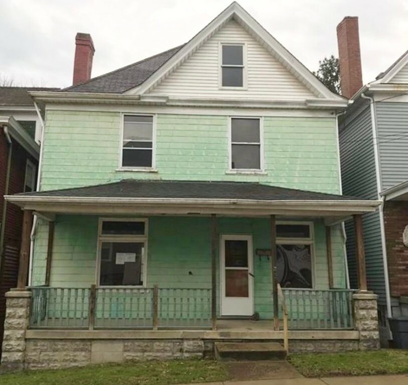 Property Photo:  403 4th St  PA 15033 