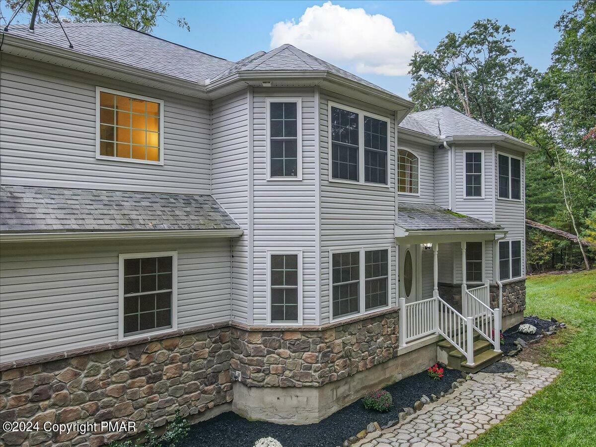 Property Photo: 45 Coach Road PA 18360