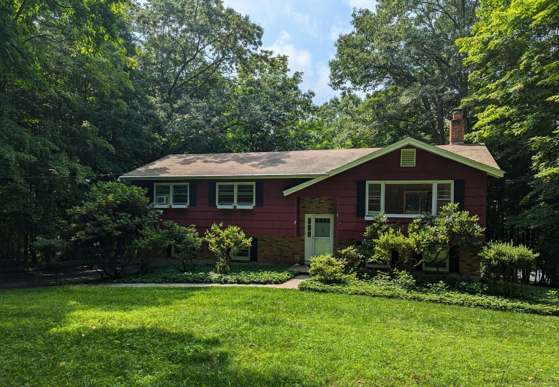 Property Photo:  7 John Perry Drive  CT 06811 