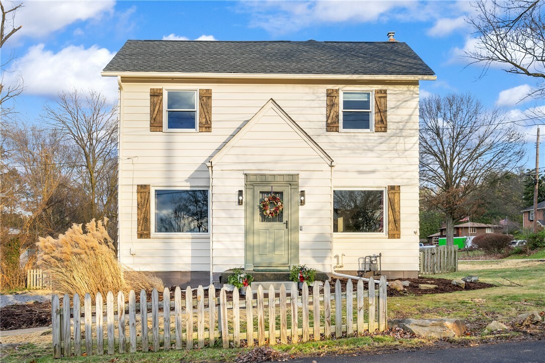 Property Photo:  320 S Oliver Ave  PA 16063 